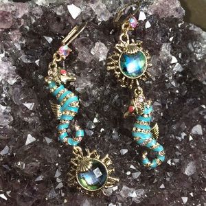 NWOT Betsey Johnson The Sea earrings.
